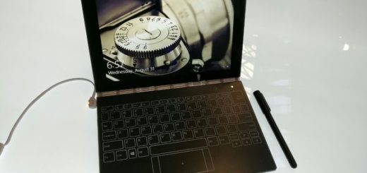 Lenovo's Yoga Book is a Part Sketch Pad and Part Tablet
